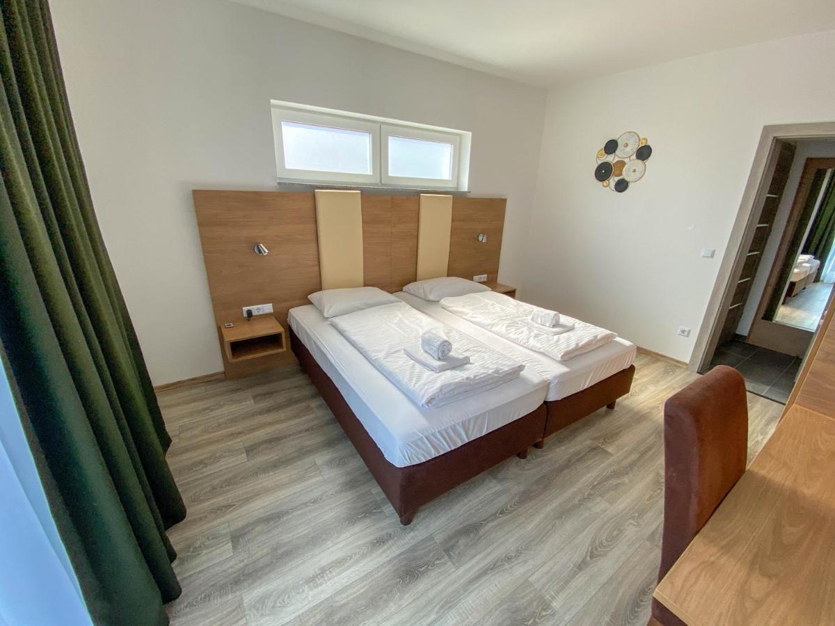 City Rooms Gede Leipzig Bagian luar foto